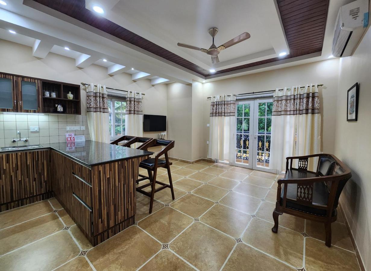 होटल के अलावा The Royal Oasis Goa *